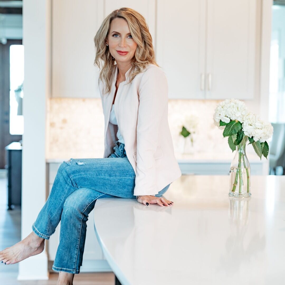 Photo of Cynthia Thurlow